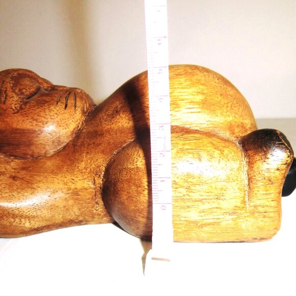 WD1 - SOLID Carved WOOD CAT Vintage Cat Art Paperweight Carved Fish Collection - Picture 10 of 10